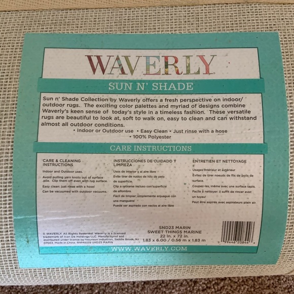 Patterned Long Rug - Picture 2 of 4